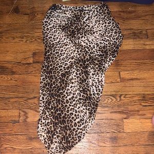 Leopard skirt
